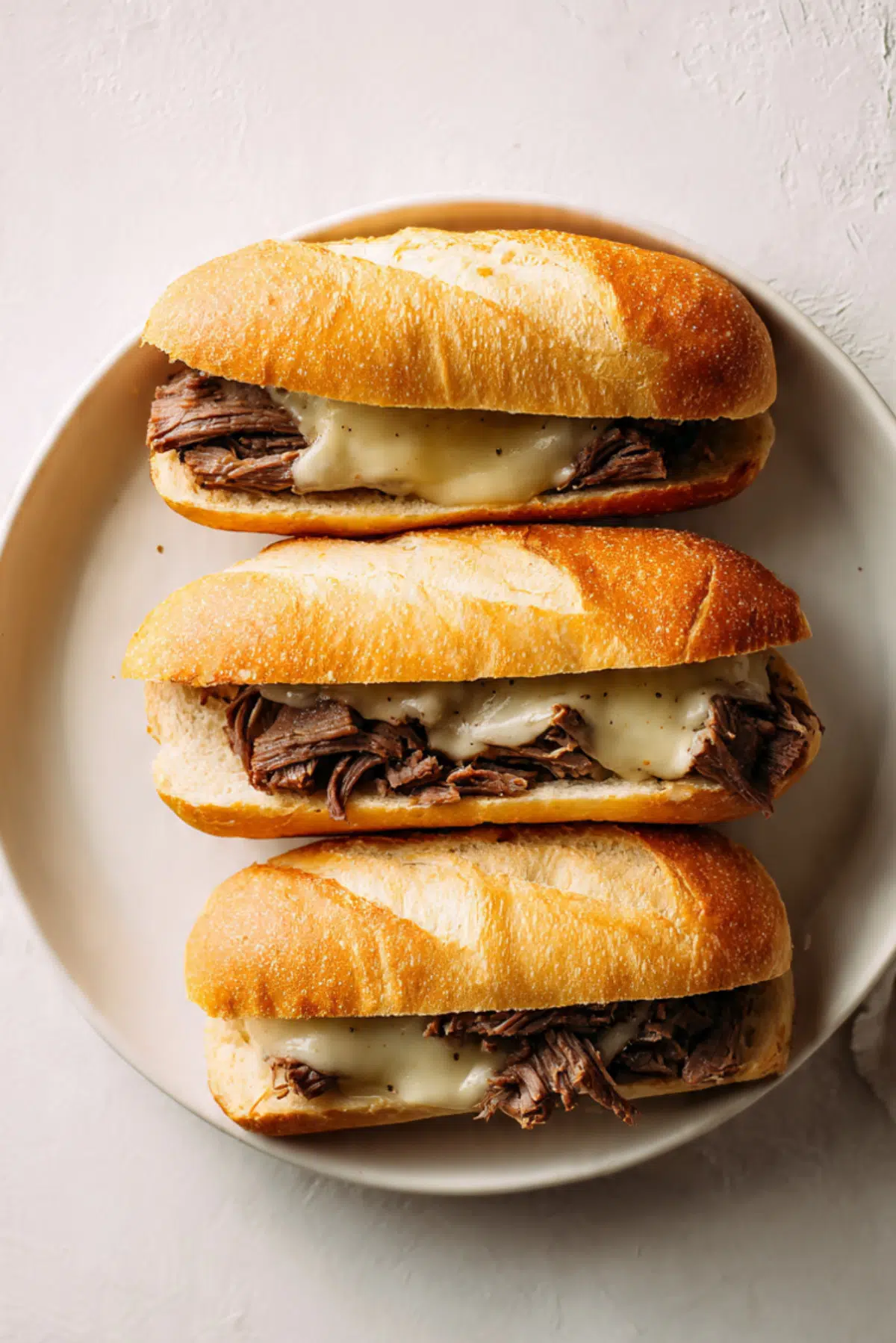 Slow Cooker Italian Roast Beef Sandwiches