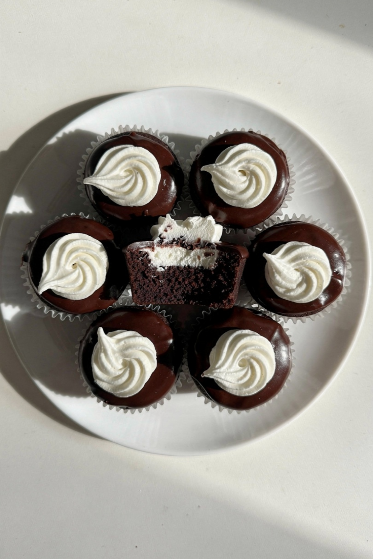 Homemade Hostess Cupcakes